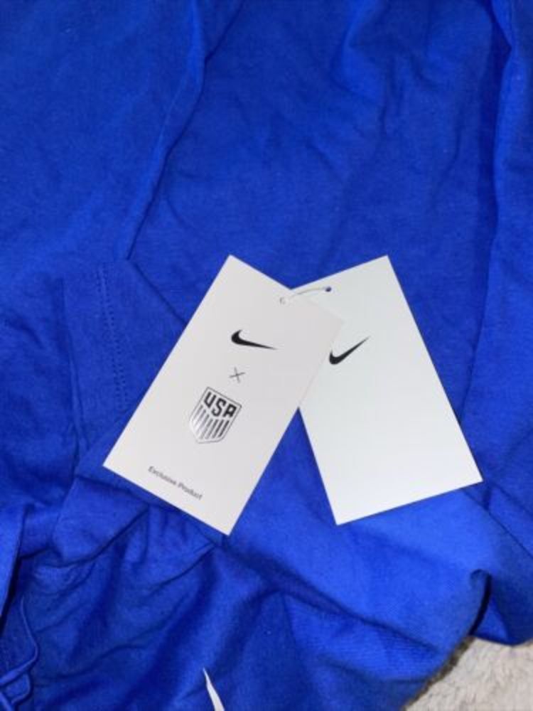 NWT Nike Women's USA Soccer T Shirt Size Small Medium or Large Casual - Picture 5 of 5